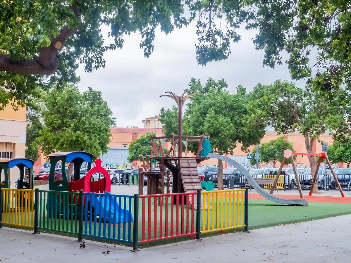 Cubo'S Urban Studio Turisbelen Málaga
